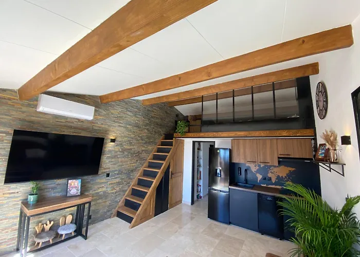 Maison De La Quieta 펜션 *